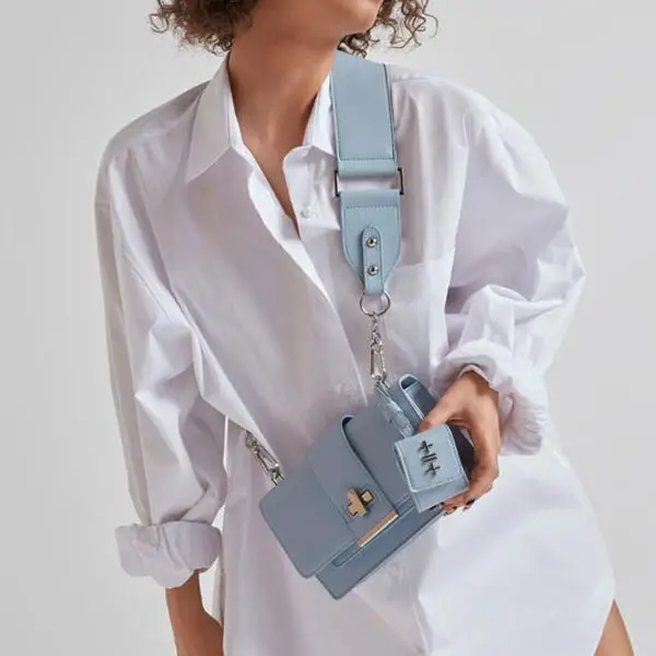 Léna Situations airpods case