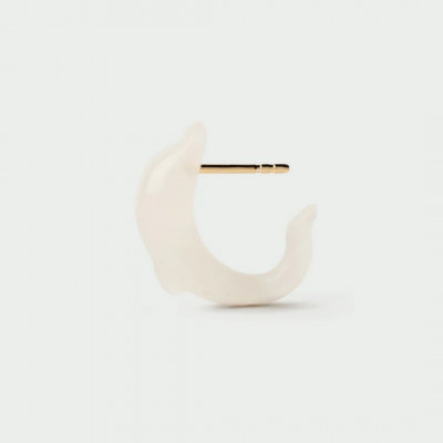 Quartz Dolphin ear piercing