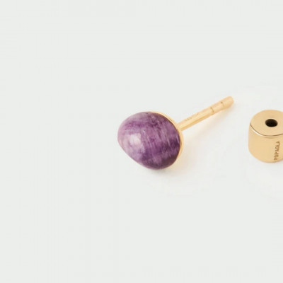 Amethyst Gravity ear piercing